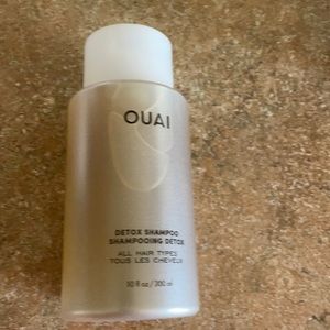 OUAI Detox Shampoo